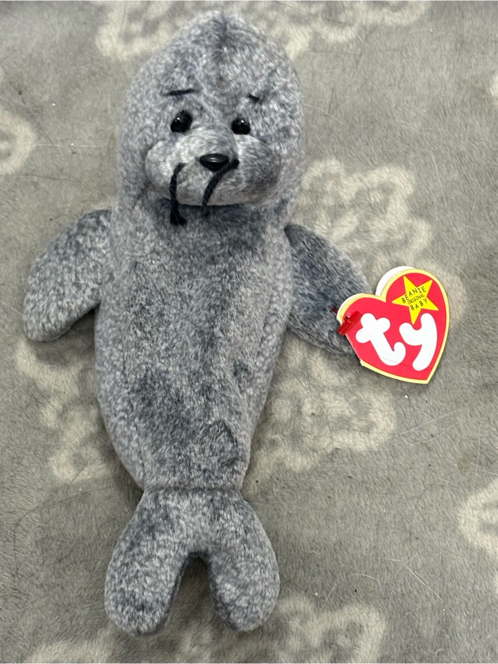 TY RARE Beanie Baby Slippery Gray Seal Plush Toy - Errors in printing